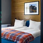 Hotel Cota1110 *