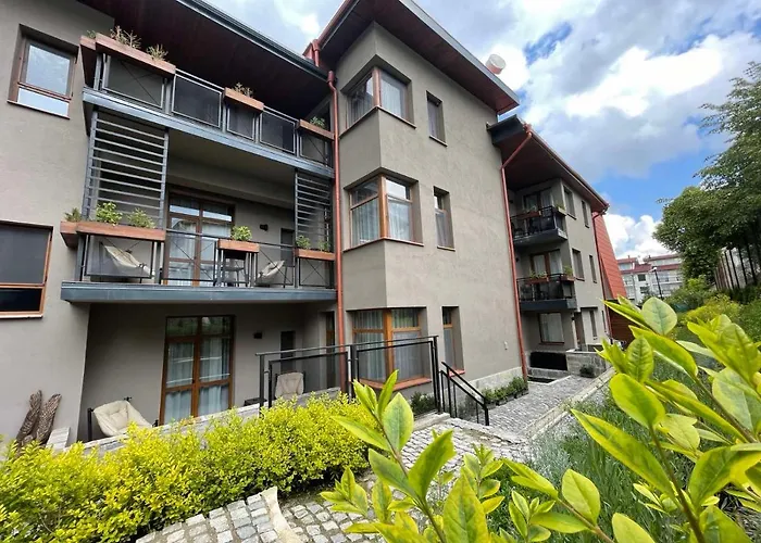 Cota1110 * Beli Iskar